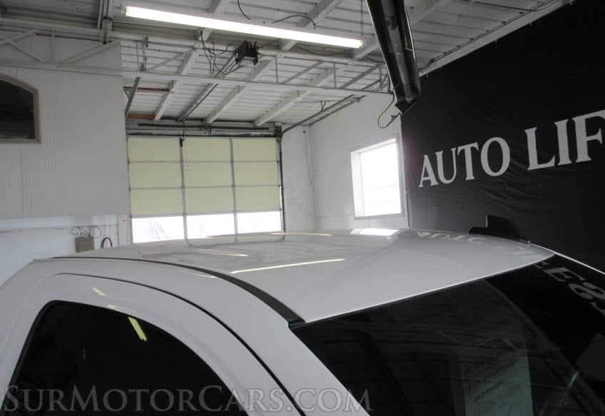 2024 GMC Sierra 2500HD - Image 17