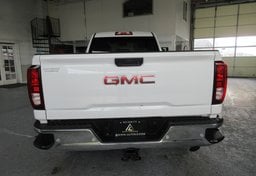 2024 GMC Sierra 2500HD - Image 12