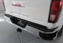 2024 GMC Sierra 2500HD - Image 19