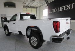 2024 GMC Sierra 2500HD - Image 6