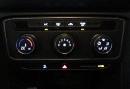 2018 Volkswagen Atlas - Image 44