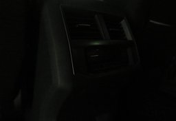 2018 Volkswagen Atlas - Image 33