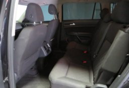 2018 Volkswagen Atlas - Image 27