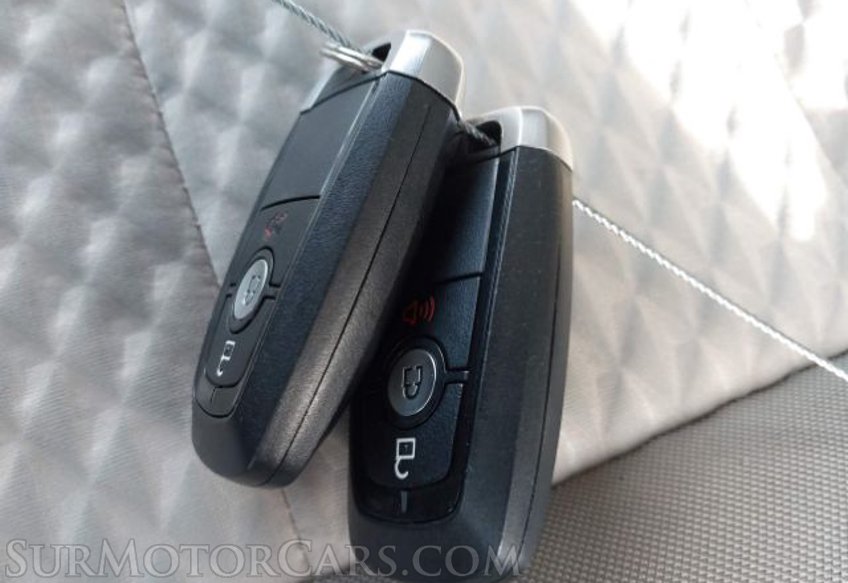 2020 Ford Escape - Image 13