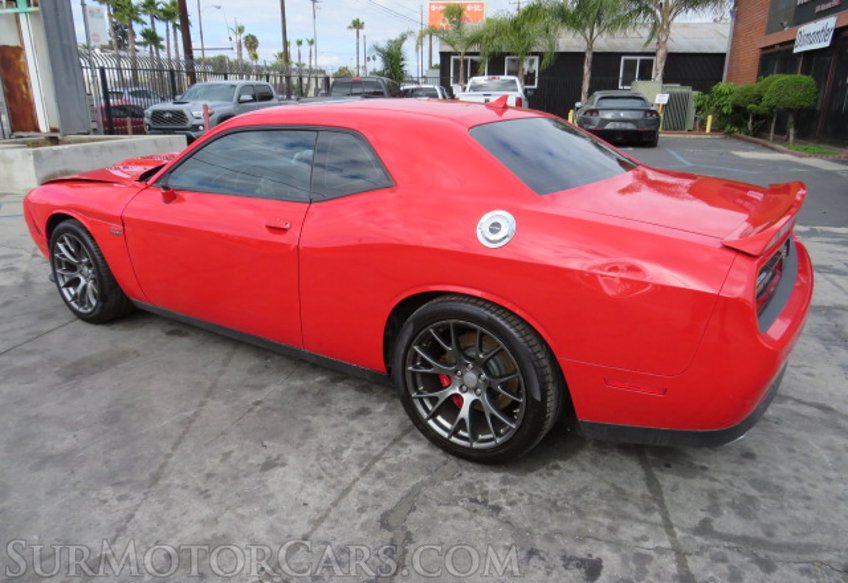 2016 Dodge Challenger - Image 10
