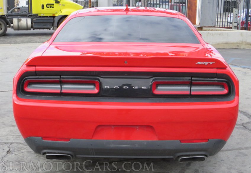 2016 Dodge Challenger - Image 11