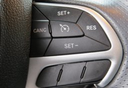 2016 Dodge Challenger - Image 32