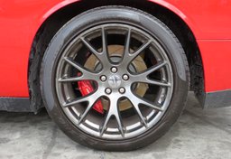 2016 Dodge Challenger - Image 19