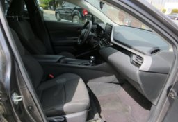 2021 Toyota C-HR - Image 24