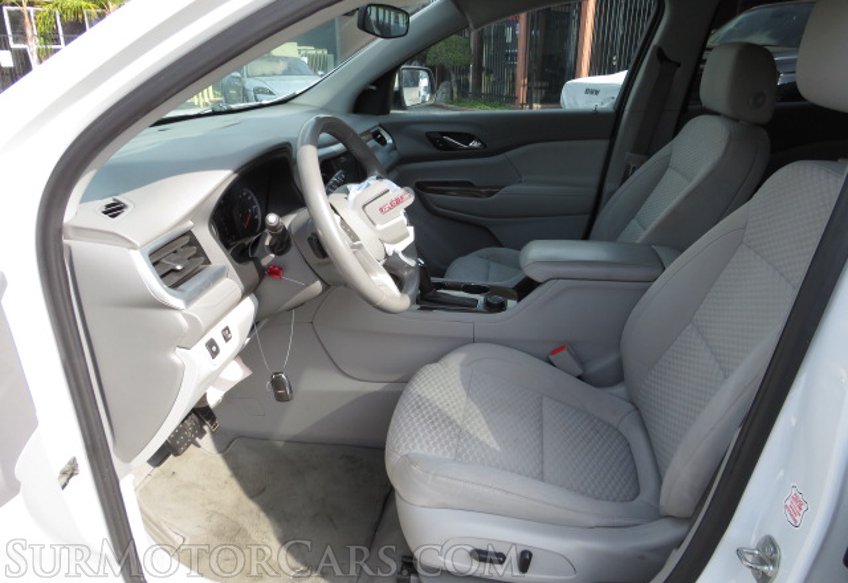 2019 GMC Acadia - Image 28