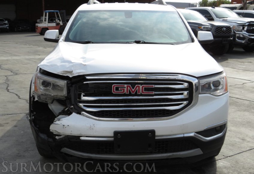 2019 GMC Acadia - Image 11