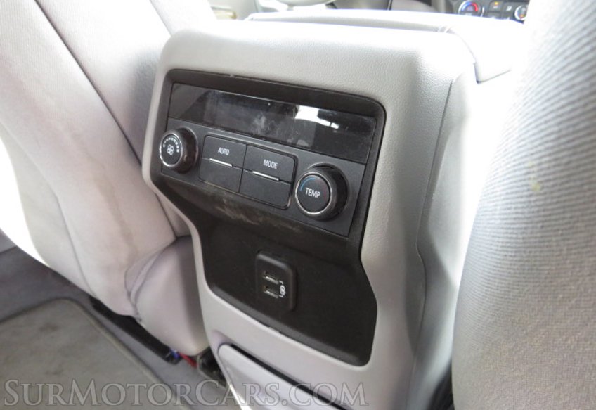 2019 GMC Acadia - Image 16