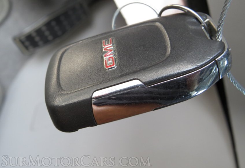 2019 GMC Acadia - Image 44