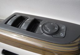 2019 GMC Acadia - Image 42