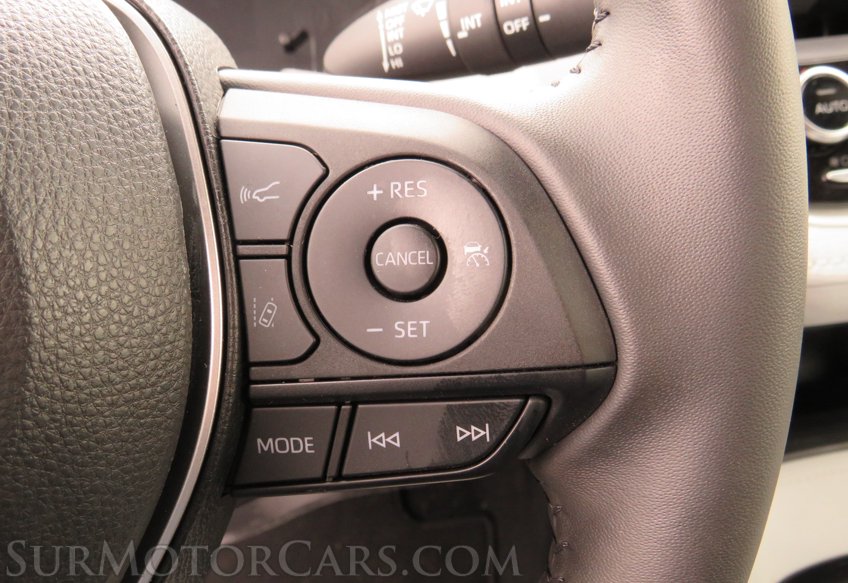 2022 Toyota Corolla Hatchback - Image 33