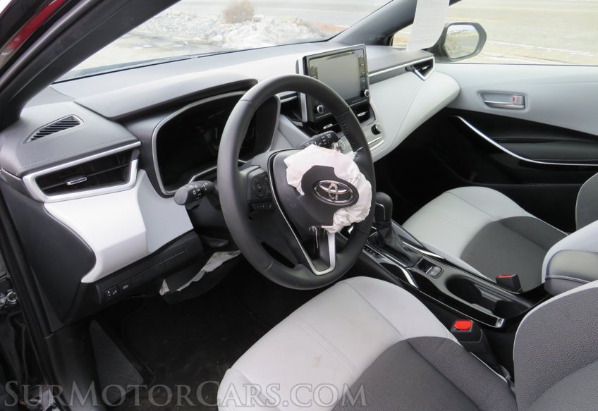 2022 Toyota Corolla Hatchback - Image 25