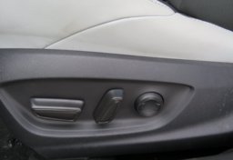 2022 Toyota Corolla Hatchback - Image 47