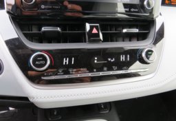 2022 Toyota Corolla Hatchback - Image 38