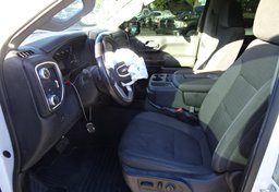 2019 GMC Sierra 1500 - Image 28