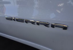 2019 GMC Sierra 1500 - Image 22