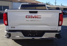 2019 GMC Sierra 1500 - Image 11