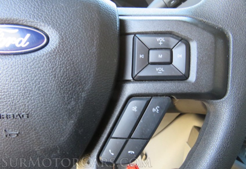 2022 Ford E-Series Cutaway - Image 34