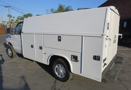 2022 Ford E-Series Cutaway - Image 7