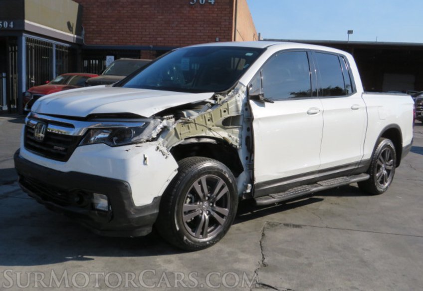 2020 Honda Ridgeline - Image 4