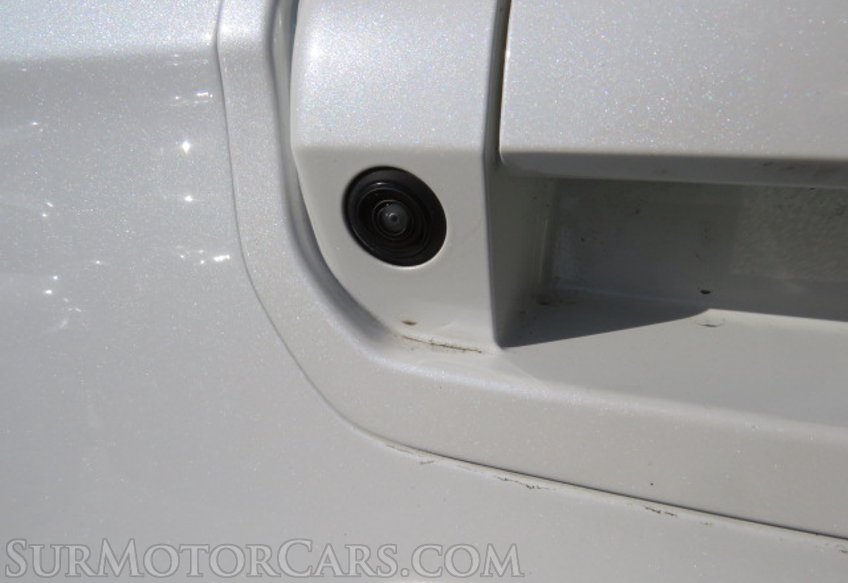 2020 Honda Ridgeline - Image 16