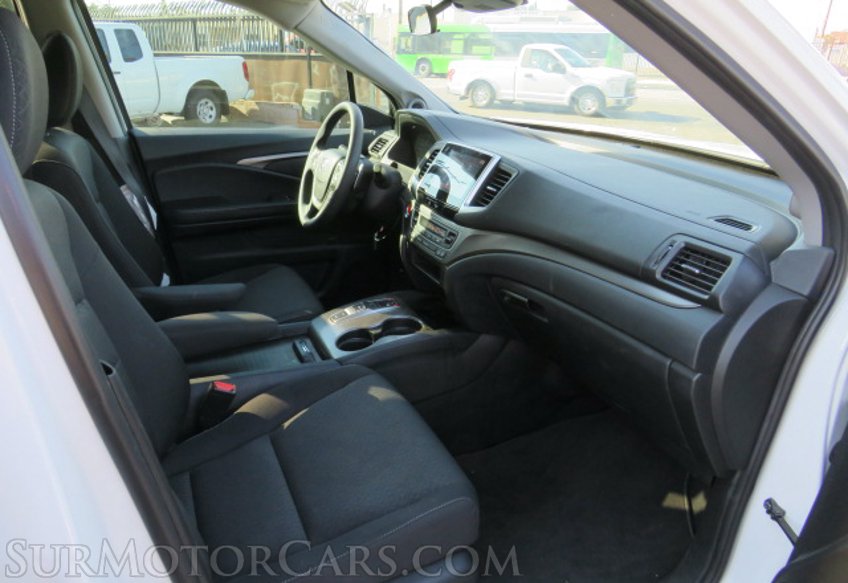 2020 Honda Ridgeline - Image 26