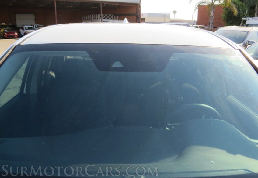 2020 Honda Ridgeline - Image 13