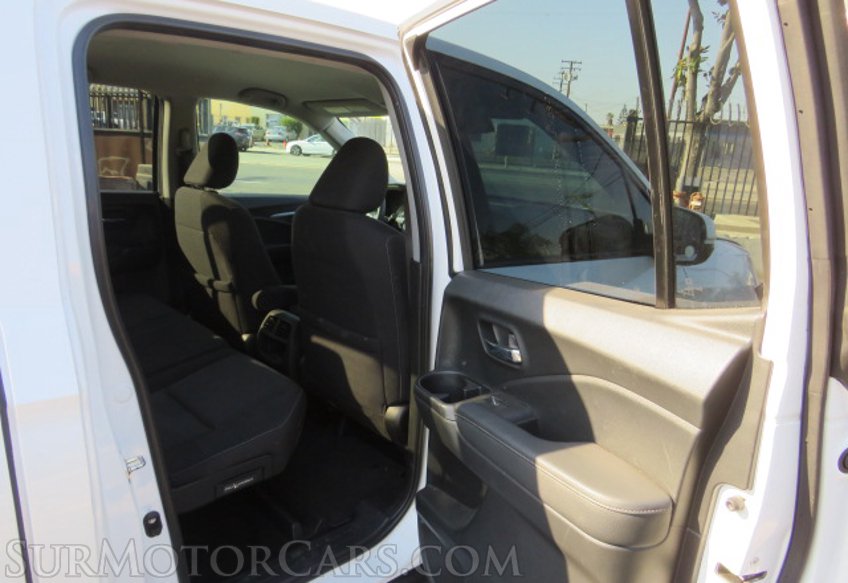 2020 Honda Ridgeline - Image 24