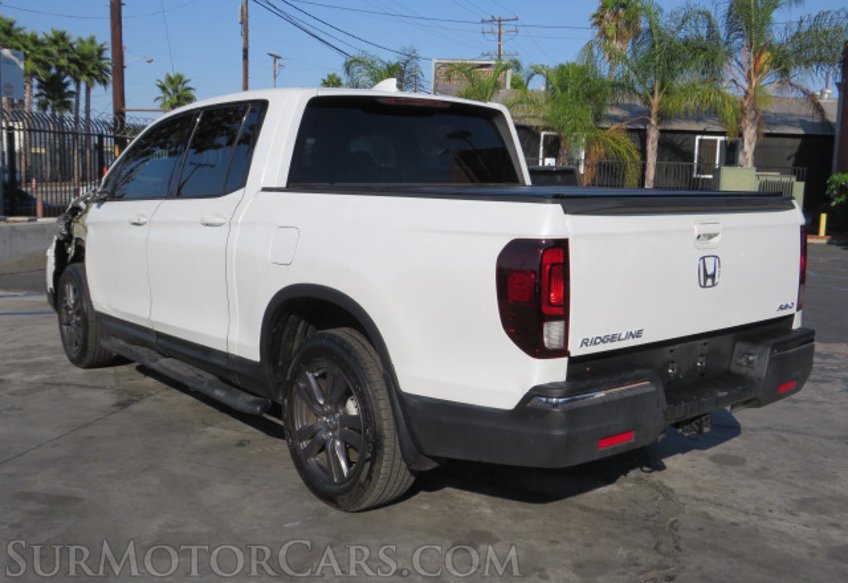 2020 Honda Ridgeline - Image 10