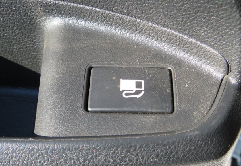 2020 Honda Ridgeline - Image 44