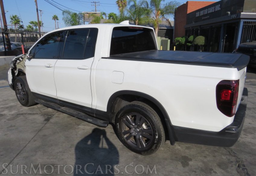 2020 Honda Ridgeline - Image 8