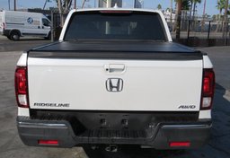 2020 Honda Ridgeline - Image 12