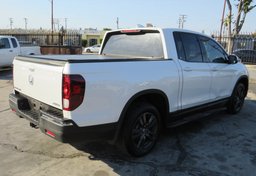 2020 Honda Ridgeline - Image 9