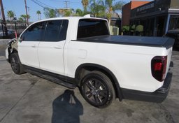 2020 Honda Ridgeline - Image 8