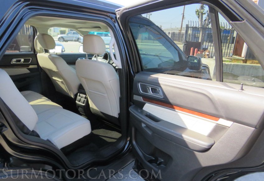 2016 Ford Explorer - Image 24
