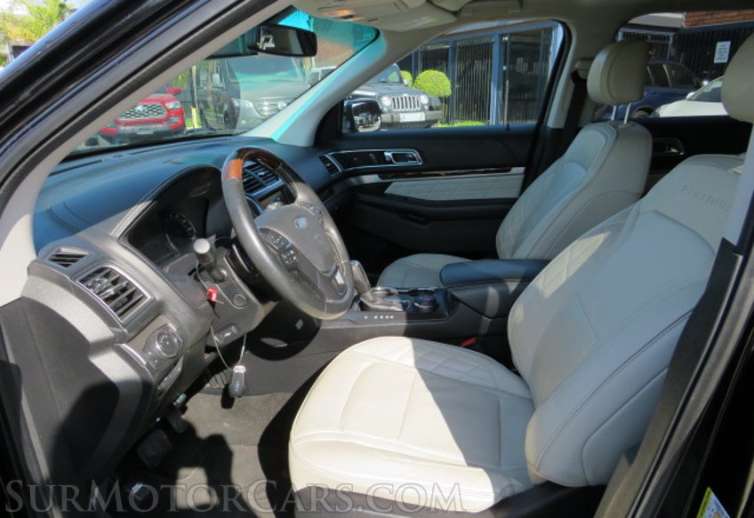 2016 Ford Explorer - Image 25