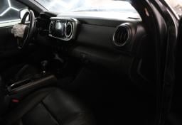 Thumbnail of 2019 Toyota Tacoma
