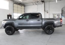 Thumbnail of 2019 Toyota Tacoma