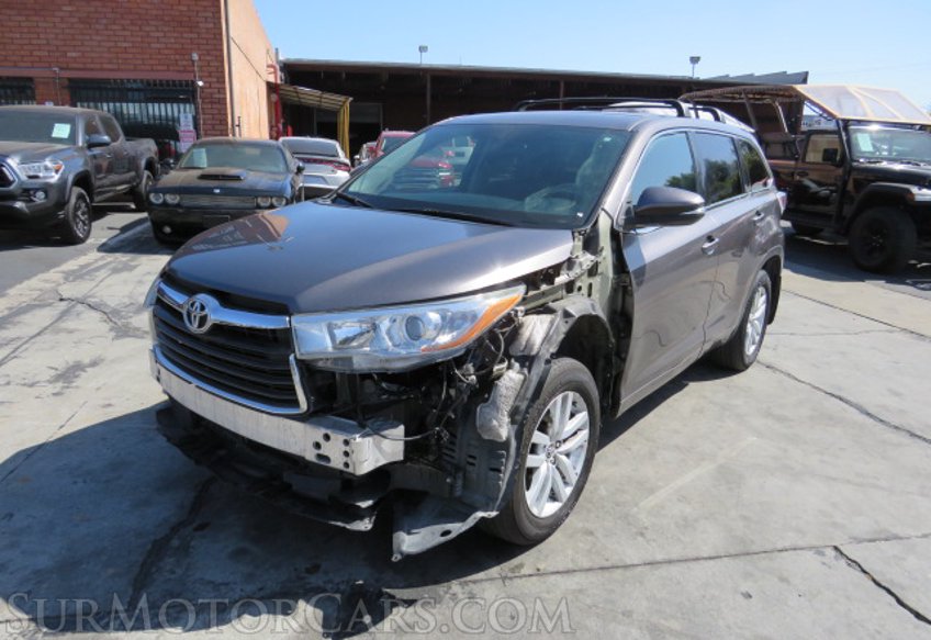 2016 Toyota Highlander - Image 3