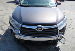 2016 Toyota Highlander - Image 9