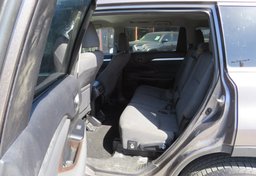 2016 Toyota Highlander - Image 30
