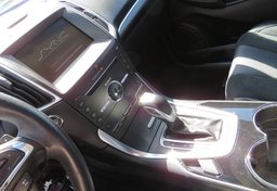 2015 Ford Edge - Image 33