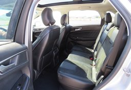 2015 Ford Edge - Image 23