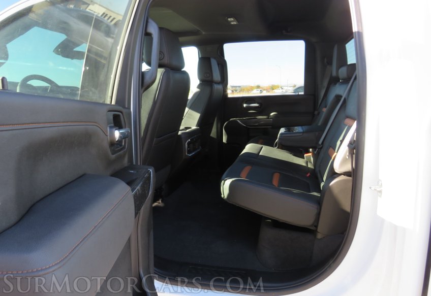 2022 GMC Sierra 3500HD - Image 40