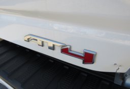 2022 GMC Sierra 3500HD - Image 24