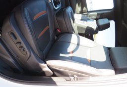 2022 GMC Sierra 3500HD - Image 71